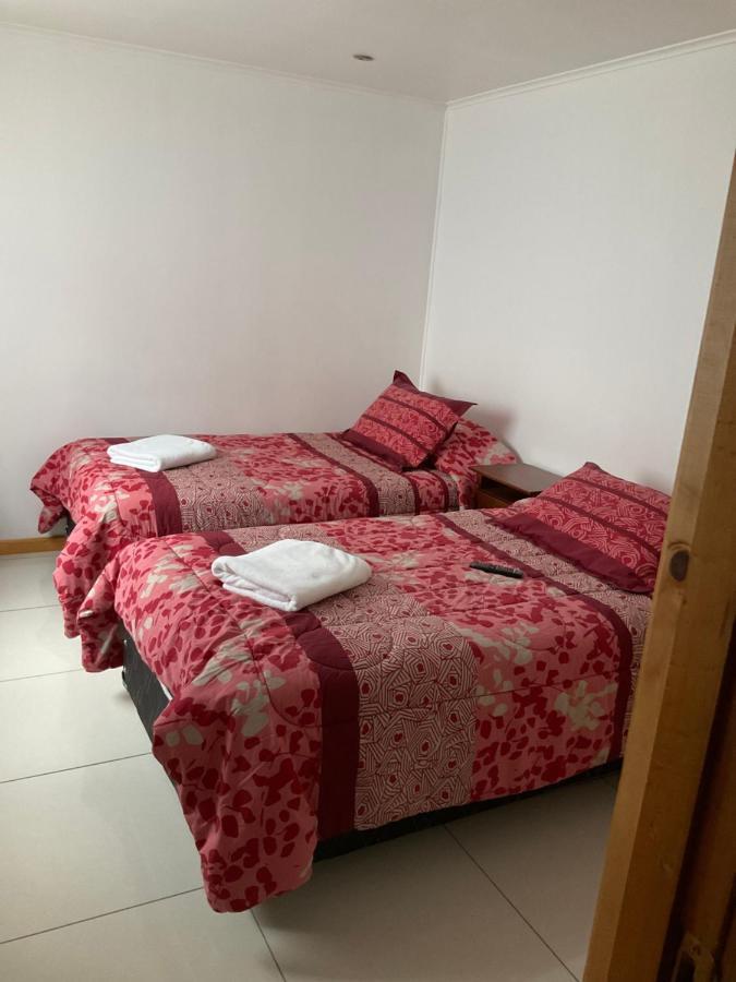 Hostal Balmaceda Punta Arenas Exterior photo