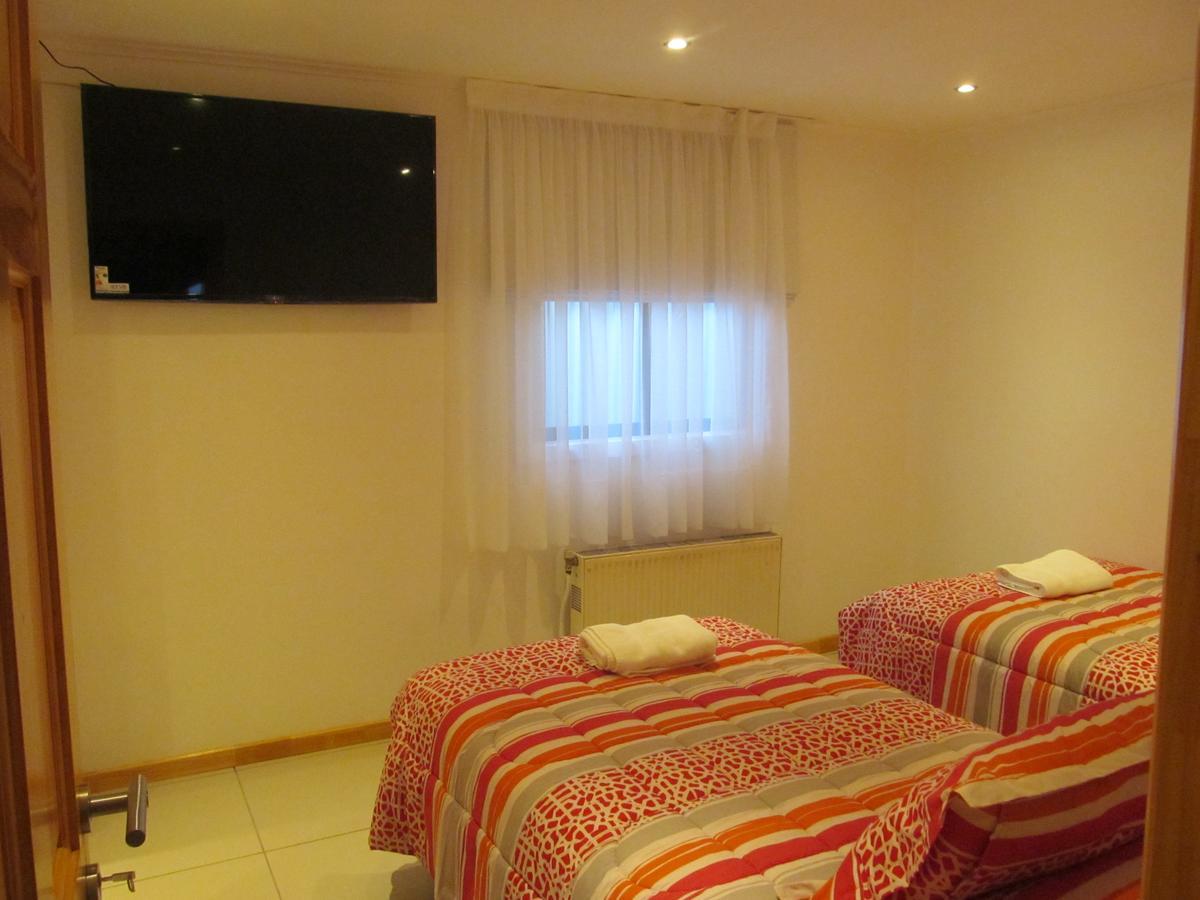 Hostal Balmaceda Punta Arenas Exterior photo